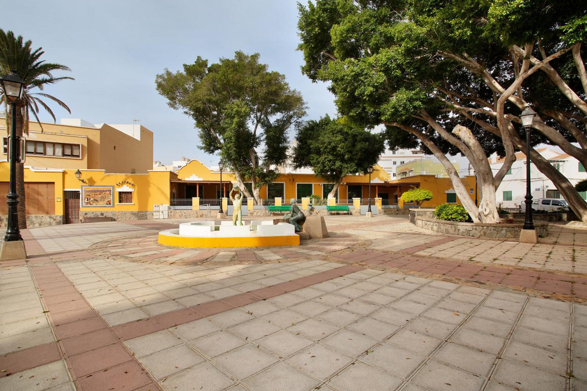 Sardina Casa Plaza San Nicolas De Bari מראה חיצוני תמונה